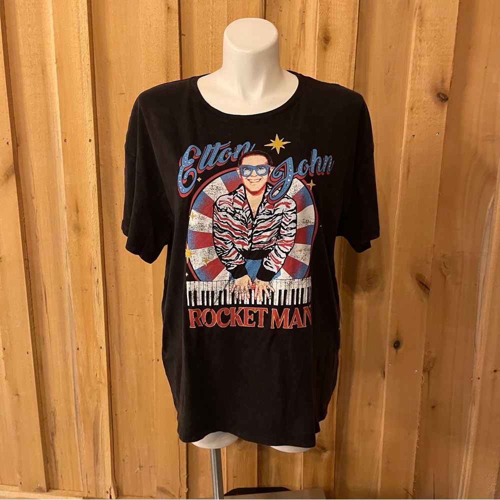 Global Limited Elton John Graphic Tee NWT Size XXL